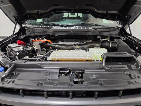 Used 2021 Ford F150 Lariat w/ Equipment Group 502A High image 11