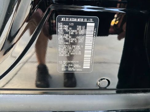 Used 2021 Nissan Armada SL w/ Captain's Chairs Package RWD image 39