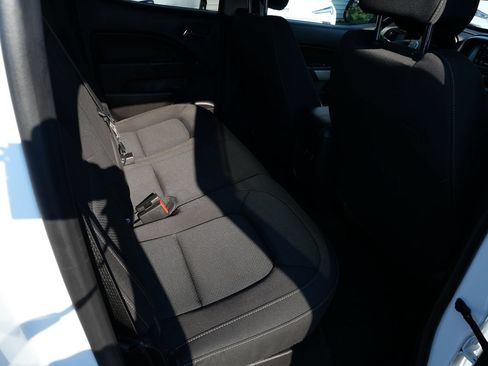 Used 2018 Chevrolet Colorado LT w/ LT Convenience Package AWD/4WD image 23