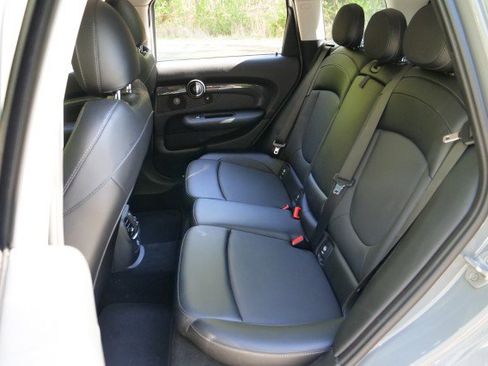 Used 2017 MINI Cooper Clubman S image 23