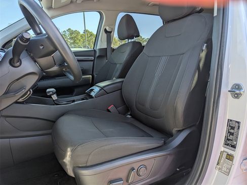 Certified 2023 Hyundai Tucson SEL image 13