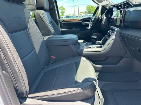 New 2026 GMC Sierra 1500 Denali AWD/4WD image 14