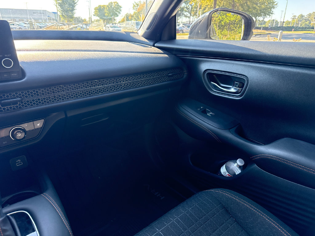 Certified 2024 Honda HR-V Sport image 18