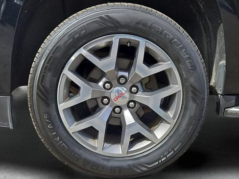 Used 2015 GMC Yukon SLE w/ Convenience Package AWD/4WD image 8
