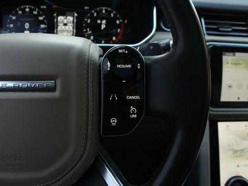 Used 2018 Land Rover Range Rover Supercharged image 27