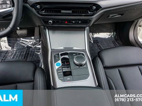 Used 2025 BMW i4 eDrive40 w/ Premium Package RWD image 42