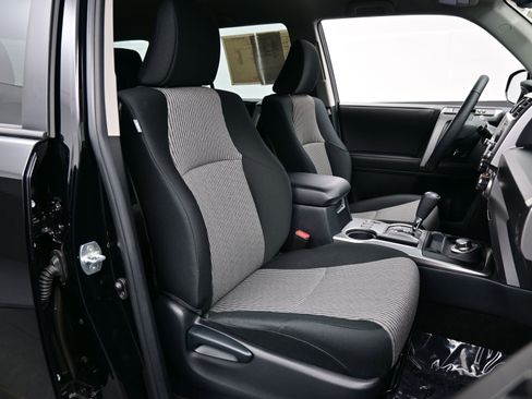 Used 2024 Toyota 4Runner SR5 image 15