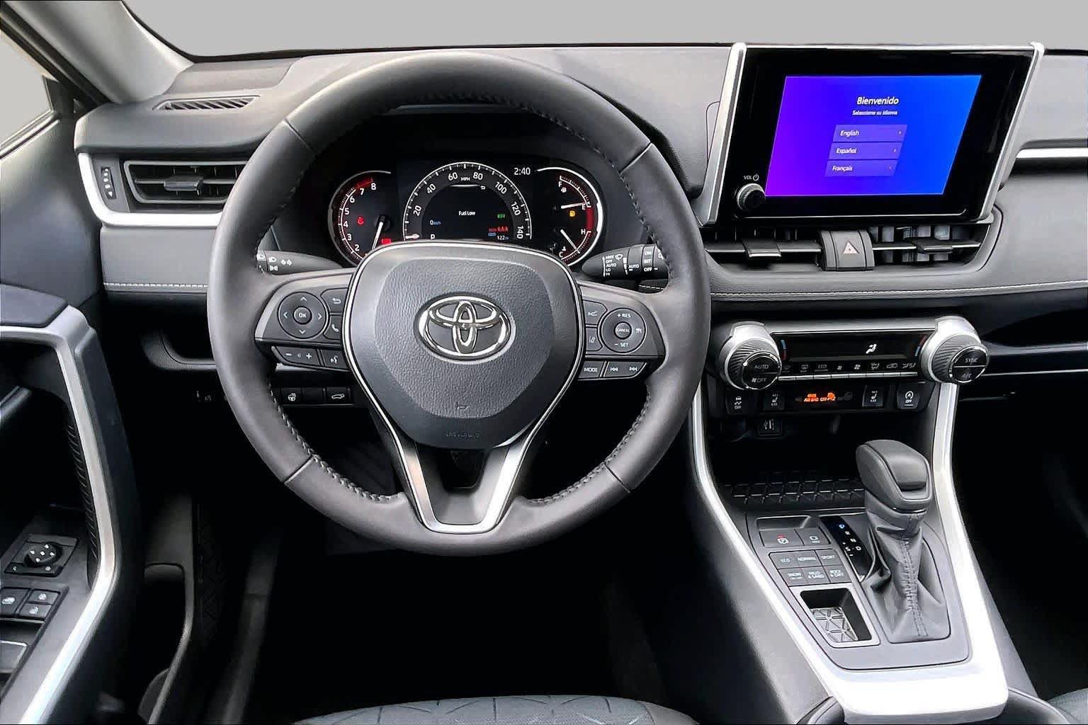 Used 2025 Toyota RAV4 XLE w/ Convenience Package AWD/4WD image 6