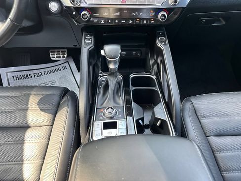Used 2025 Kia Telluride SX Prestige AWD/4WD image 29