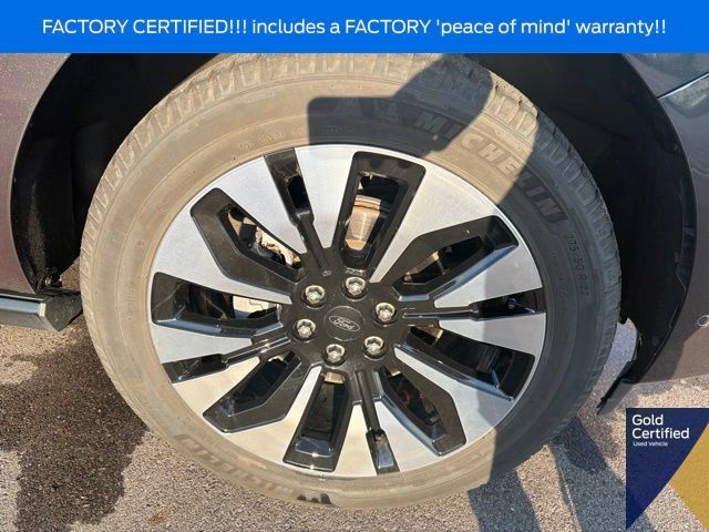Used 2025 Ford Expedition Max Platinum w/ Driver's Package AWD/4WD image 6