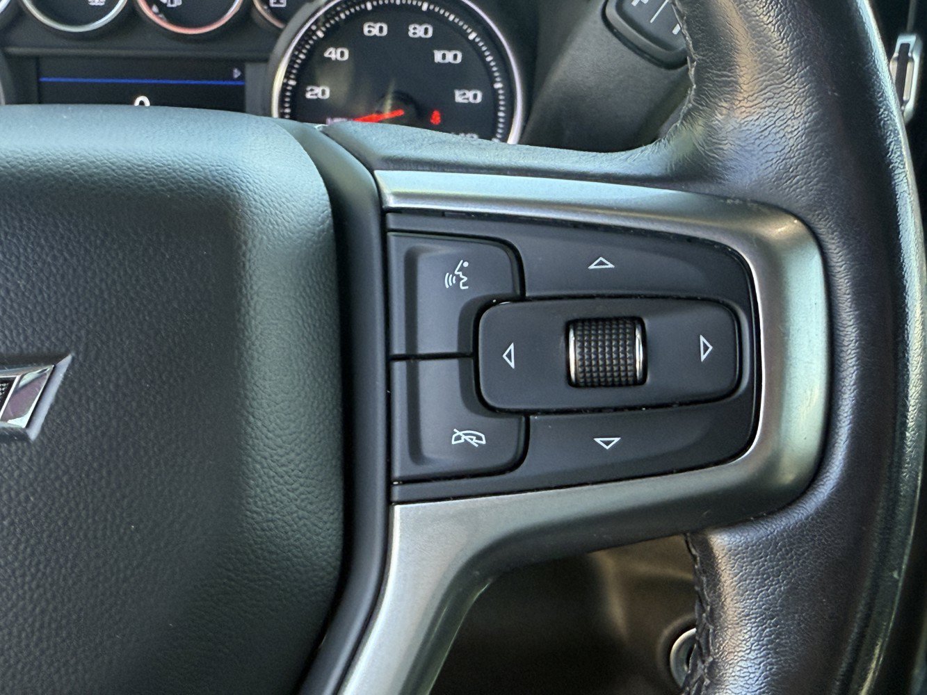 Used 2021 Chevrolet Silverado 1500 LT Trail Boss AWD/4WD image 16