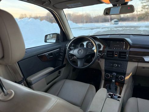 Used 2010 Mercedes-Benz GLK 350 4MATIC image 18