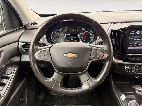 Used 2019 Chevrolet Traverse RS AWD/4WD image 13