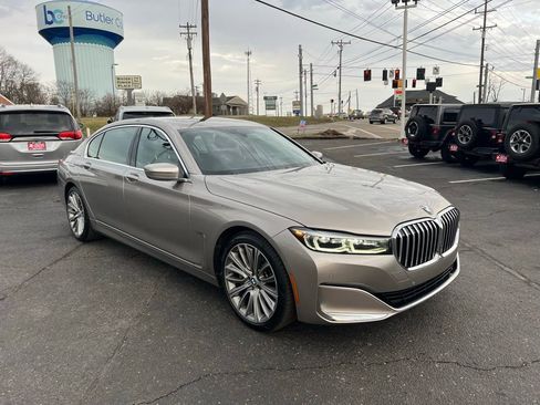 Used 2021 BMW 750i xDrive 750i xDrive w/ Executive Package image 4