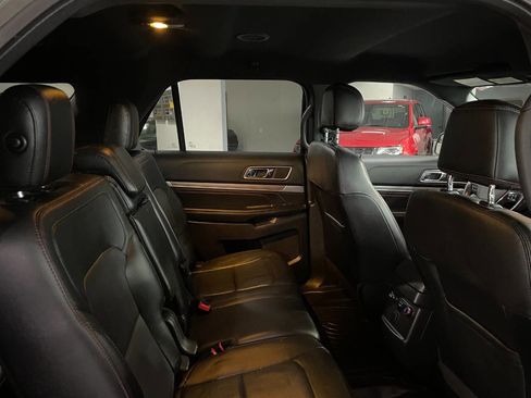 Used 2017 Ford Explorer Sport AWD/4WD image 26