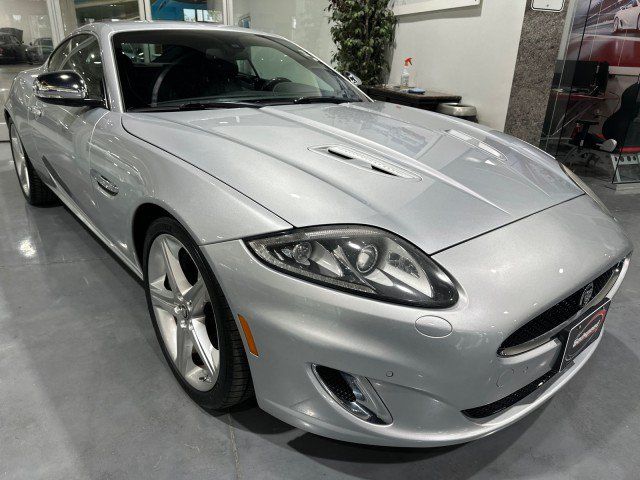 Used 2013 Jaguar XKR R RWD image 13