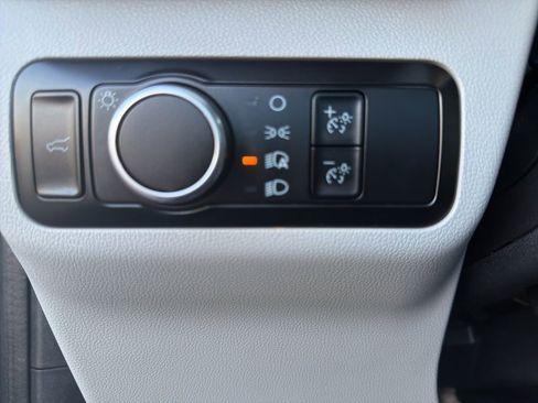 Used 2023 Ford Escape Active w/ Tech Pack #2 image 26