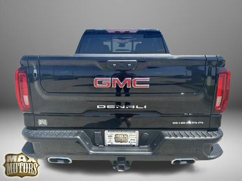 Used 2024 GMC Sierra 1500 Denali w/ Denali Reserve Package AWD/4WD image 8