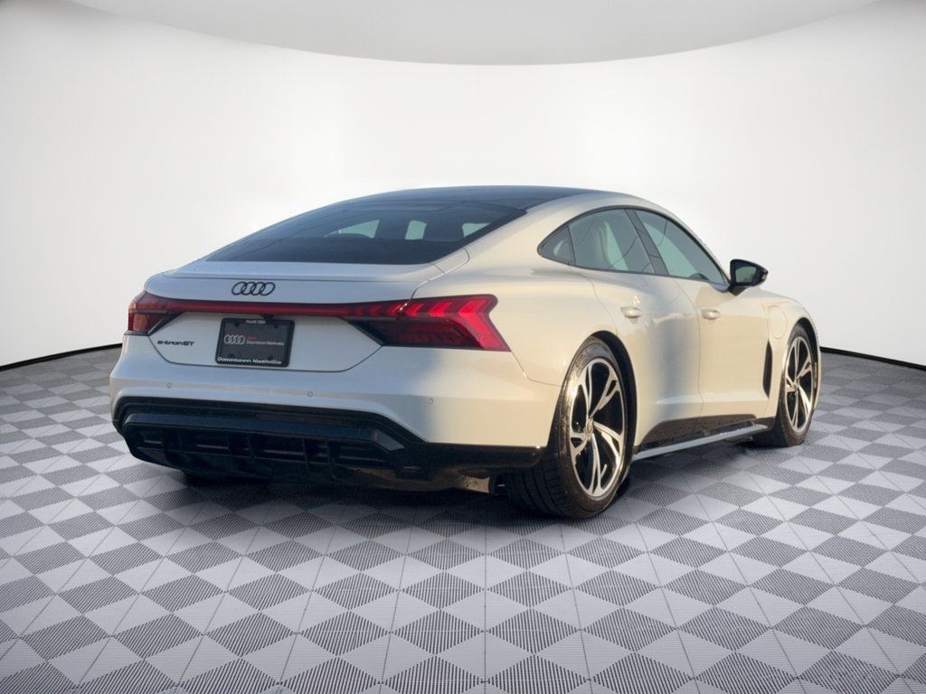 Used 2023 Audi e-tron GT Premium Plus w/ Performance Package AWD/4WD image 9