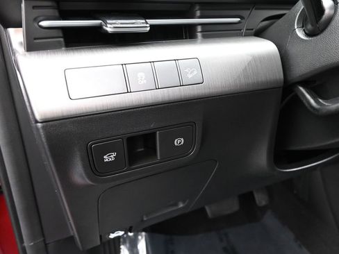 Certified 2024 Hyundai Kona Limited AWD/4WD image 21