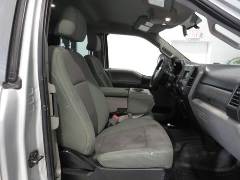 Used 2018 Ford F250 XL w/ Power Equipment Group AWD/4WD image 10