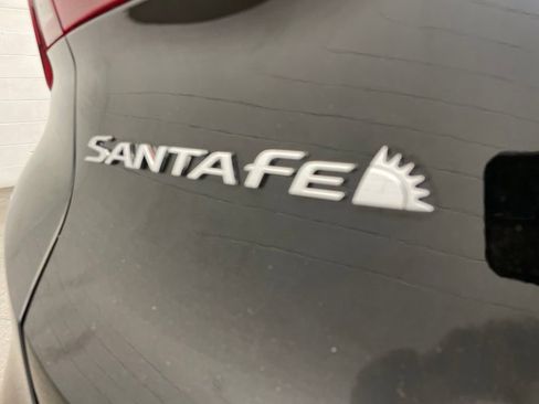 Used 2023 Hyundai Santa Fe Limited AWD/4WD image 10