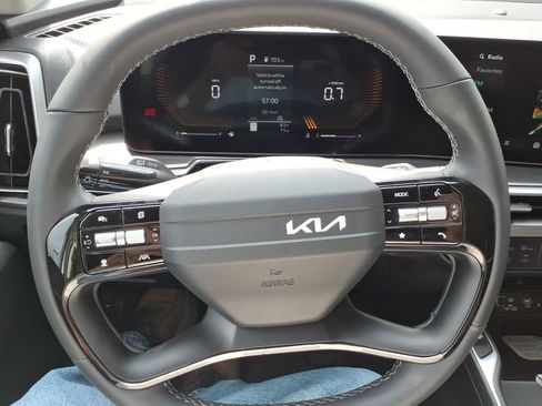 New 2026 Kia Sorento S FWD image 24
