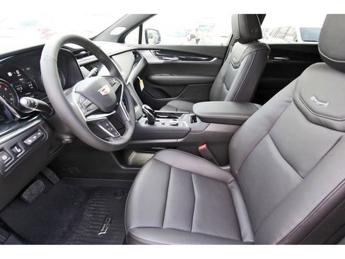 New 2025 Cadillac XT5 Premium Luxury w/ Technology Package image 6