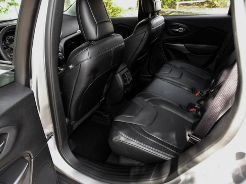 Used 2022 Jeep Cherokee Limited w/ Elite Package image 50