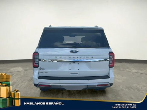 Used 2023 Ford Expedition Limited image 5