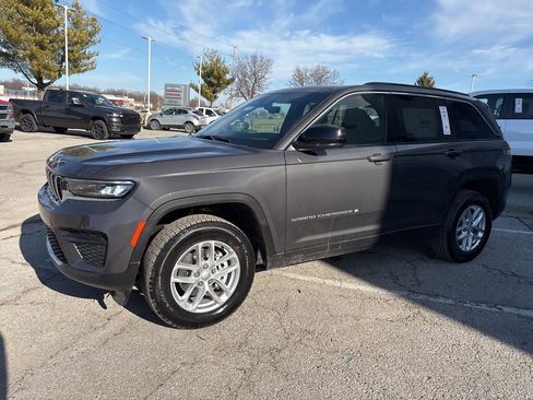 New 2026 Jeep Grand Cherokee Laredo X AWD/4WD image 14