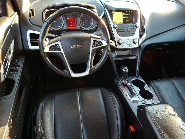 Used 2017 GMC Terrain SLT AWD/4WD image 2
