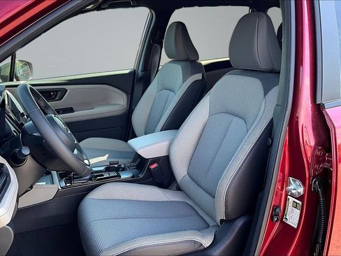 Certified 2026 Subaru Forester Premium AWD/4WD image 19