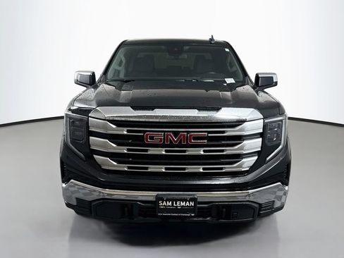 Used 2023 GMC Sierra 1500 SLE AWD/4WD image 2