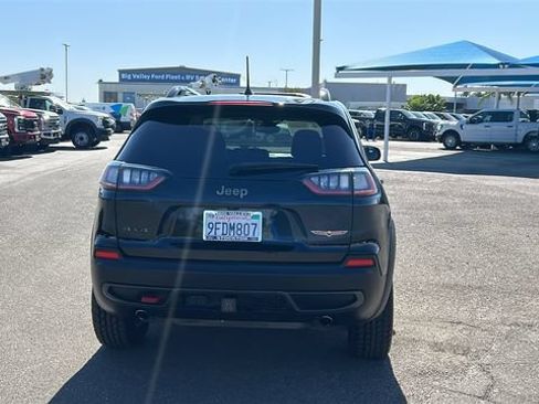 Used 2022 Jeep Cherokee Trailhawk w/ Trailer Tow Group AWD/4WD image 4