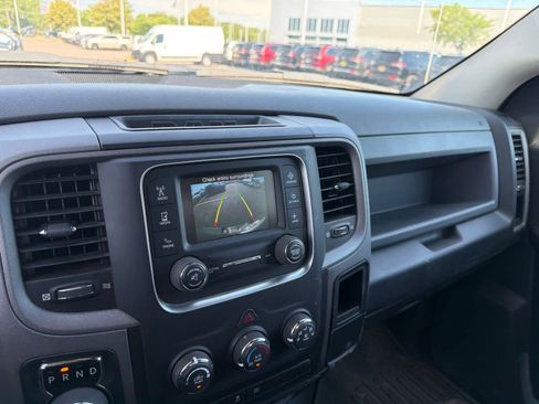 Used 2019 RAM 1500 Express w/ Express Value Package AWD/4WD image 8