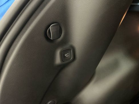 New 2026 Jeep Compass Latitude AWD/4WD image 33
