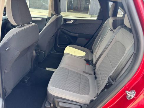 Used 2020 Ford Escape SE FWD image 22