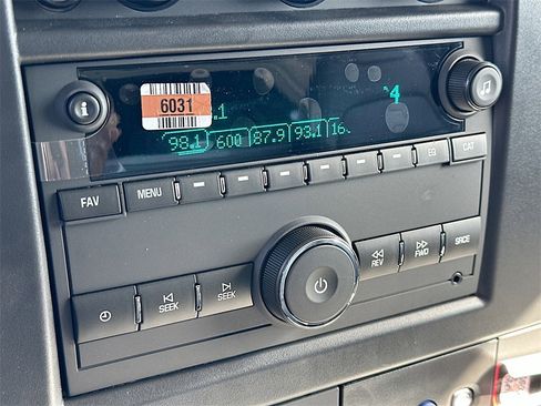 New 2025 Chevrolet Express 2500 Work Van w/ Driver Convenience Package image 9