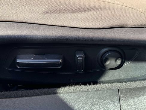 Used 2023 Honda Accord EX image 26