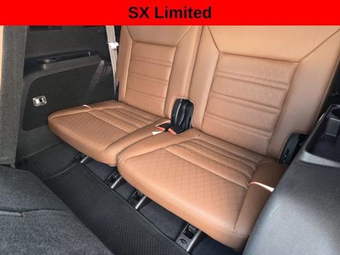 Used 2019 Kia Sorento SX FWD image 32