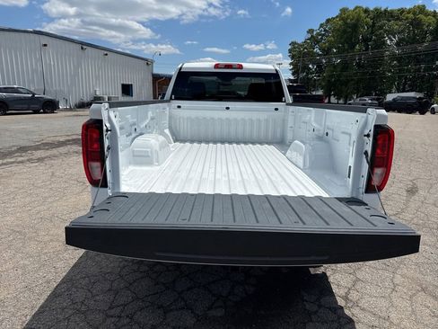 Used 2026 GMC Sierra 1500 Pro AWD/4WD image 22