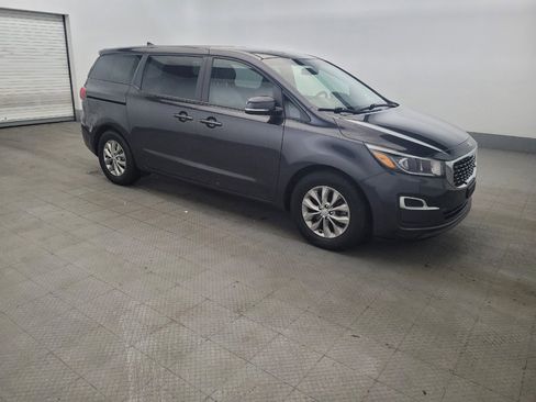 Used 2019 Kia Sedona LX FWD image 11