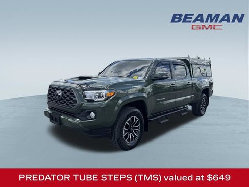 Used 2022 Toyota Tacoma TRD Sport AWD/4WD image 3