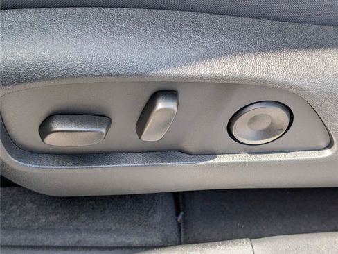 New 2026 Chevrolet Equinox RS w/ Safety and Technology Package AWD/4WD image 17