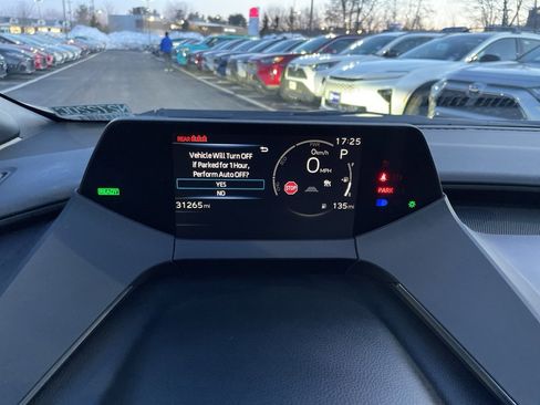 Used 2024 Toyota Prius Limited image 22