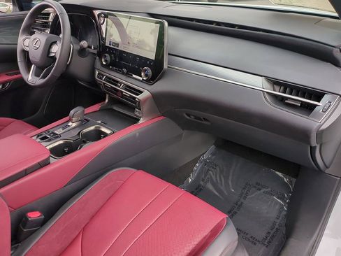 Used 2023 Lexus RX 500h F Sport image 37