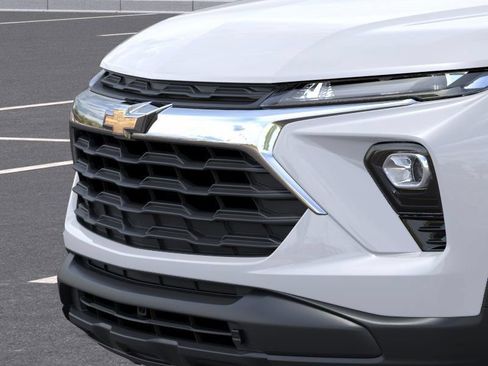 New 2026 Chevrolet TrailBlazer LS w/ LS Convenience Package AWD/4WD image 16