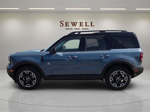 New 2025 Ford Bronco Sport Outer Banks w/ Outer Banks Tech Package+ image 2