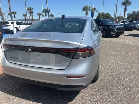 Certified 2025 Honda Accord SE image 21